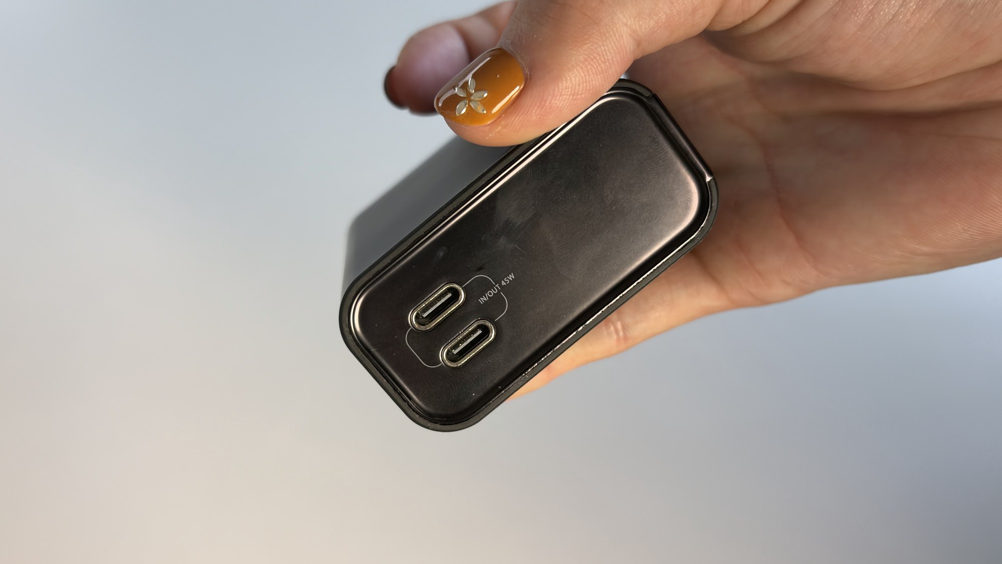 USB-Cポートを2つ搭載しています。